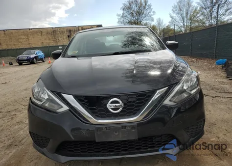 2016 Nissan Sentra S z USA, uszkodzony, nr VIN 3N1AB7AP2GY304100